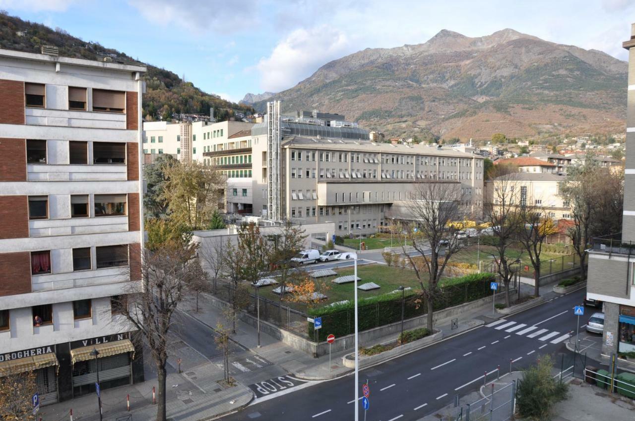 Casa Alpina - Aosta Apartment Exterior photo